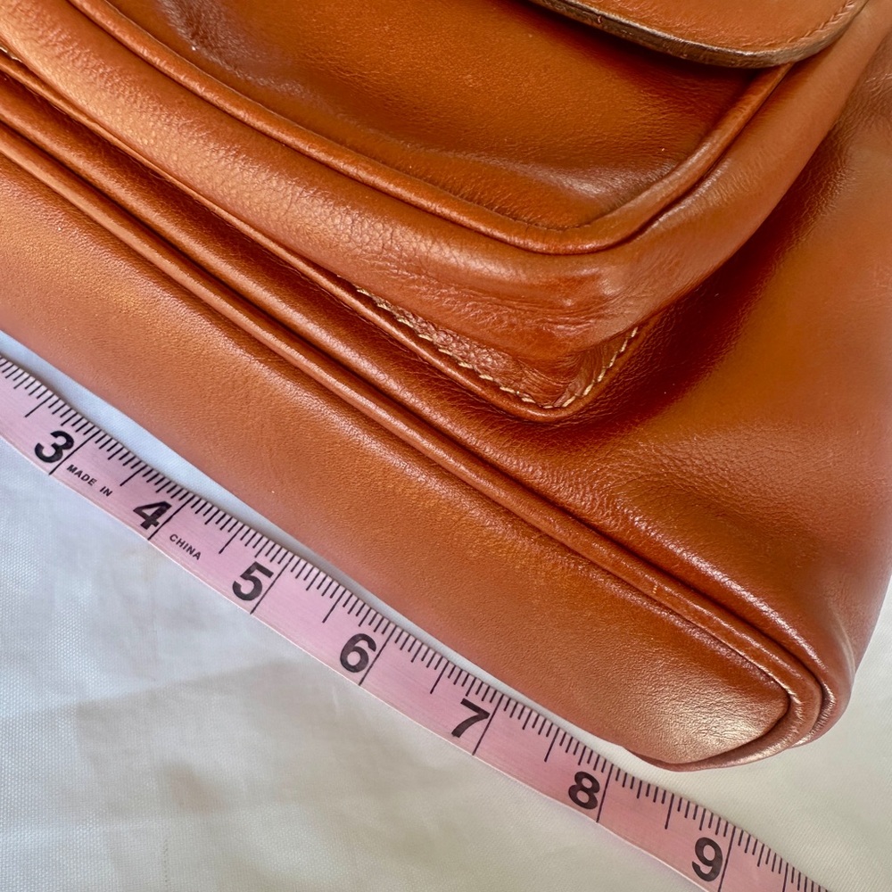 GUCCI | Vintage 1990s Bamboo Leather Backpack | Brown | Small/Medium w/ Dust Bag - Picture 13 of 16